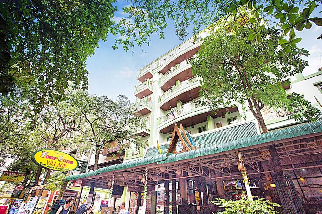 Four Sons Village Bangkok Zewnętrze zdjęcie