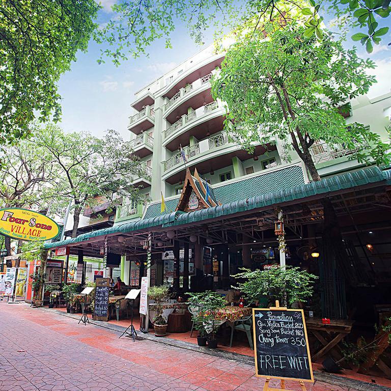 Four Sons Village Bangkok Zewnętrze zdjęcie