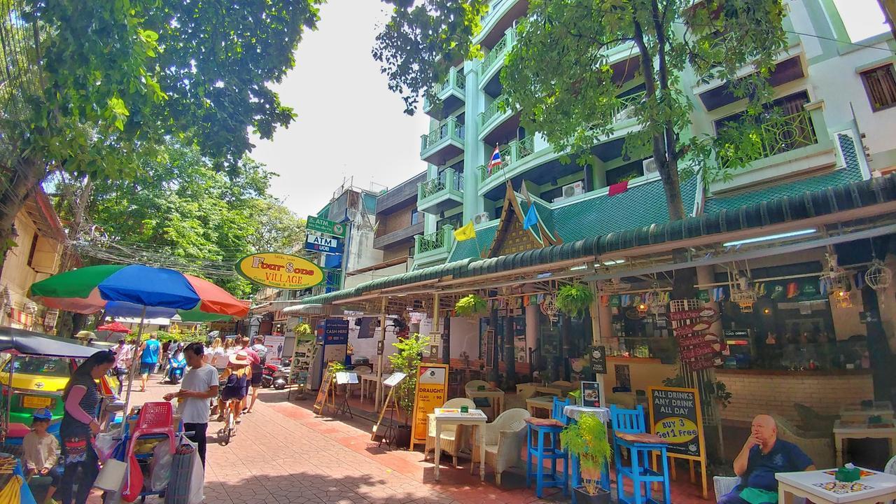 Four Sons Village Bangkok Zewnętrze zdjęcie