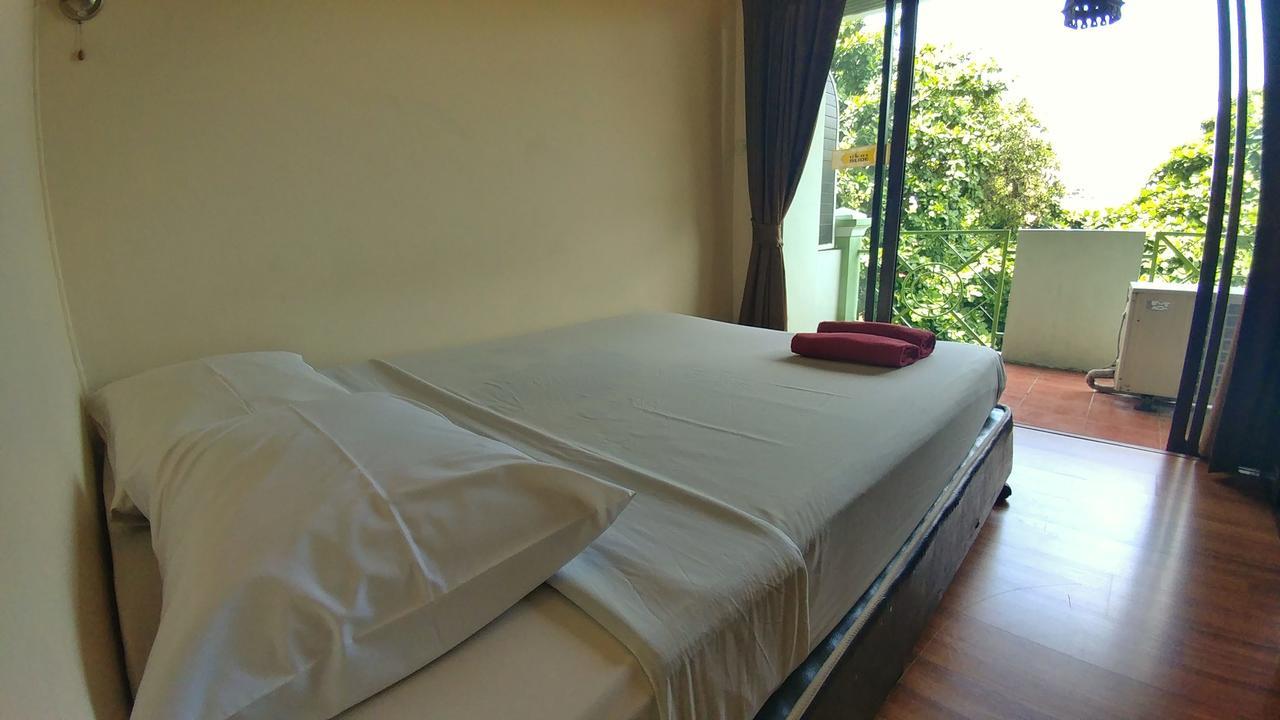 Four Sons Village Bangkok Zewnętrze zdjęcie