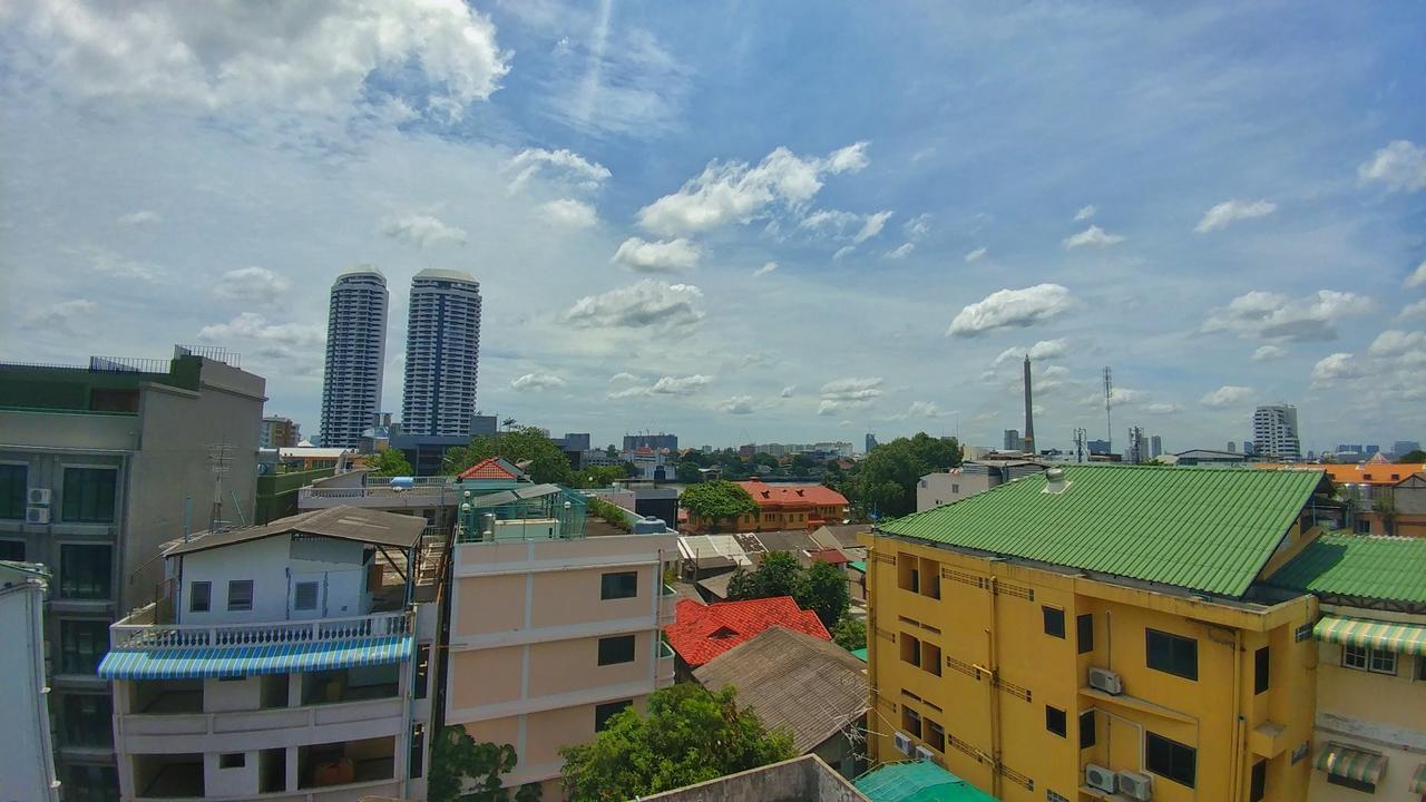 Four Sons Village Bangkok Zewnętrze zdjęcie