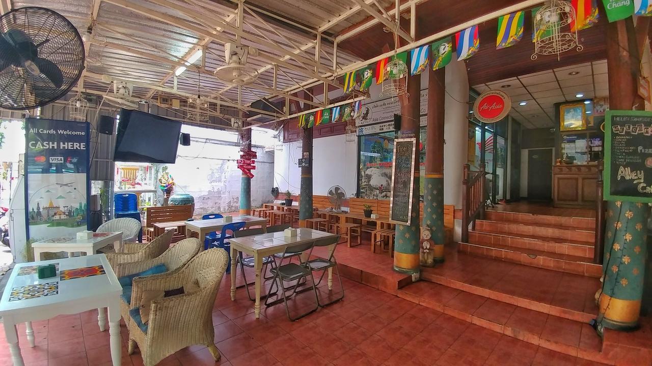 Four Sons Village Bangkok Zewnętrze zdjęcie